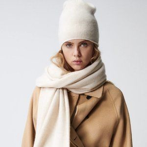 Zara Cream Knit Beanie